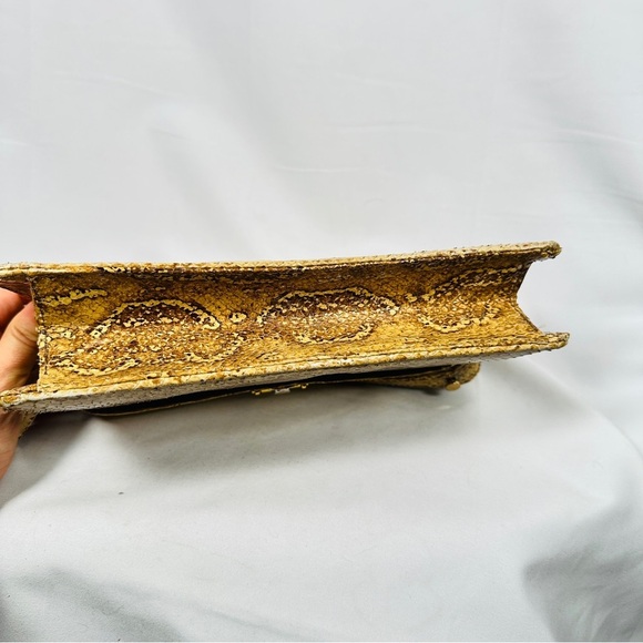 Vintage Python Shoulder Bag with Genuine Snakeskin and Flap Turnlock - Picture 16 of 16